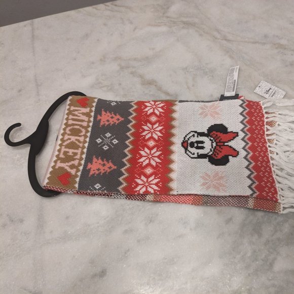 Brand NWOT Limited Edition Disney x Forever 21 Mickey & Minnie Scarf - Picture 7 of 10